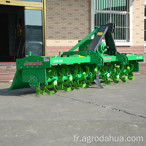 Plus de 110 ch de tracteur conduit Rotavator